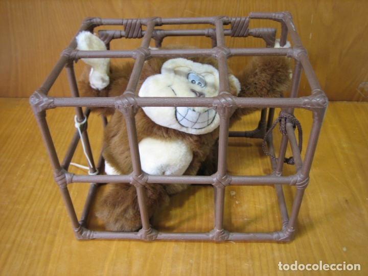 Juegos antiguos: Antiguo mono en jaula - Foto 2