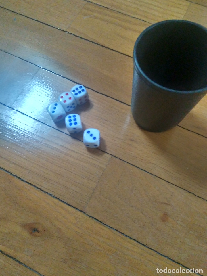 Juegos antiguos: CUBILETE Y DADOS - Foto 2