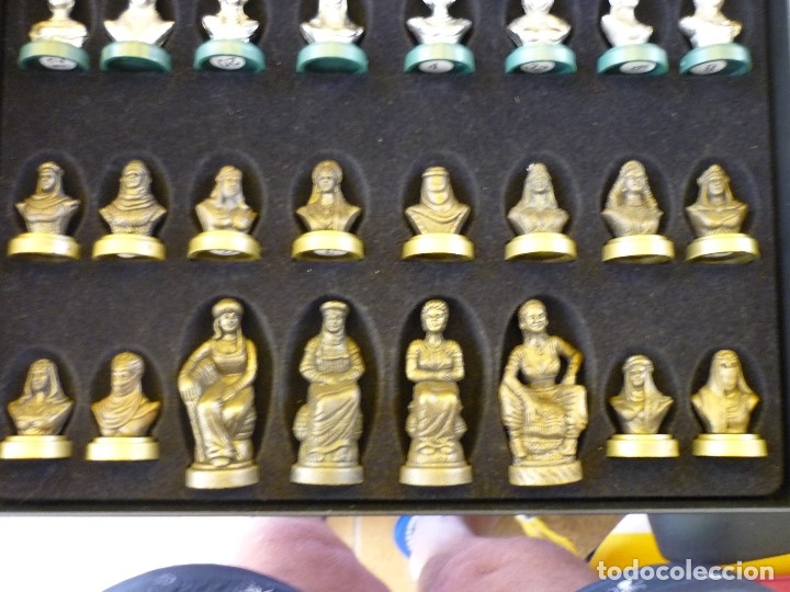 Juegos antiguos: JUEGO DE AJEDREZ 32 PIEZAS DE BRONCE - Foto 4