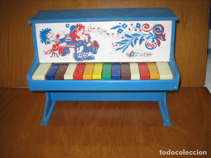 Juegos antiguos: Antiguo juguete piano de madera - Foto 1
