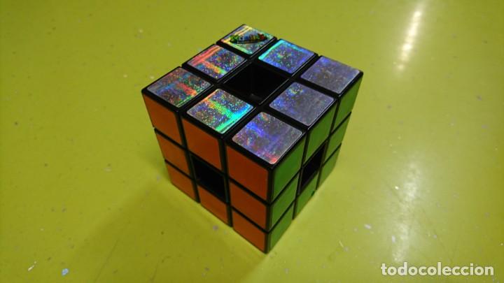 Juegos antiguos: JUEGO TIPO SIMON, RUBIKS REVOLUTION - Foto 1