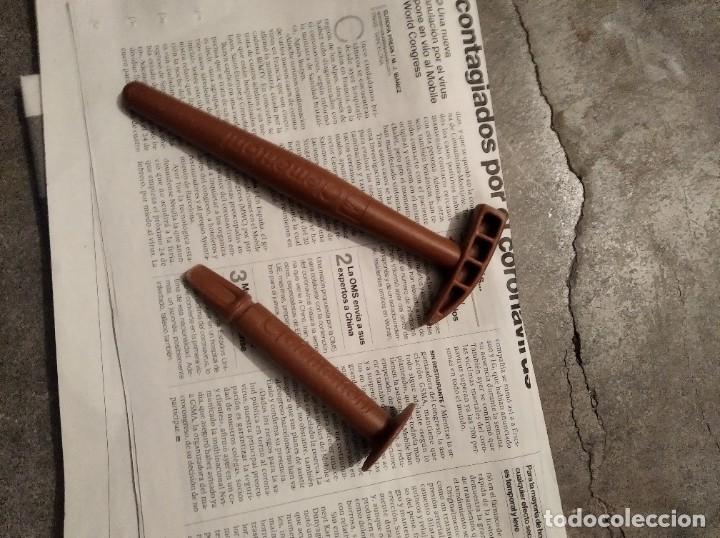 Juegos antiguos: Martillo y clavo de juego de construcci&oacute;n clementoni - Foto 1
