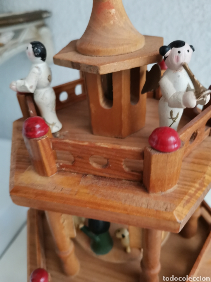 Juegos antiguos: Carrusel de madera de Navidad - Foto 4