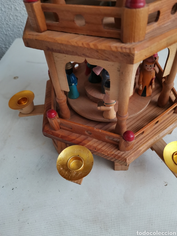 Juegos antiguos: Carrusel de madera de Navidad - Foto 6