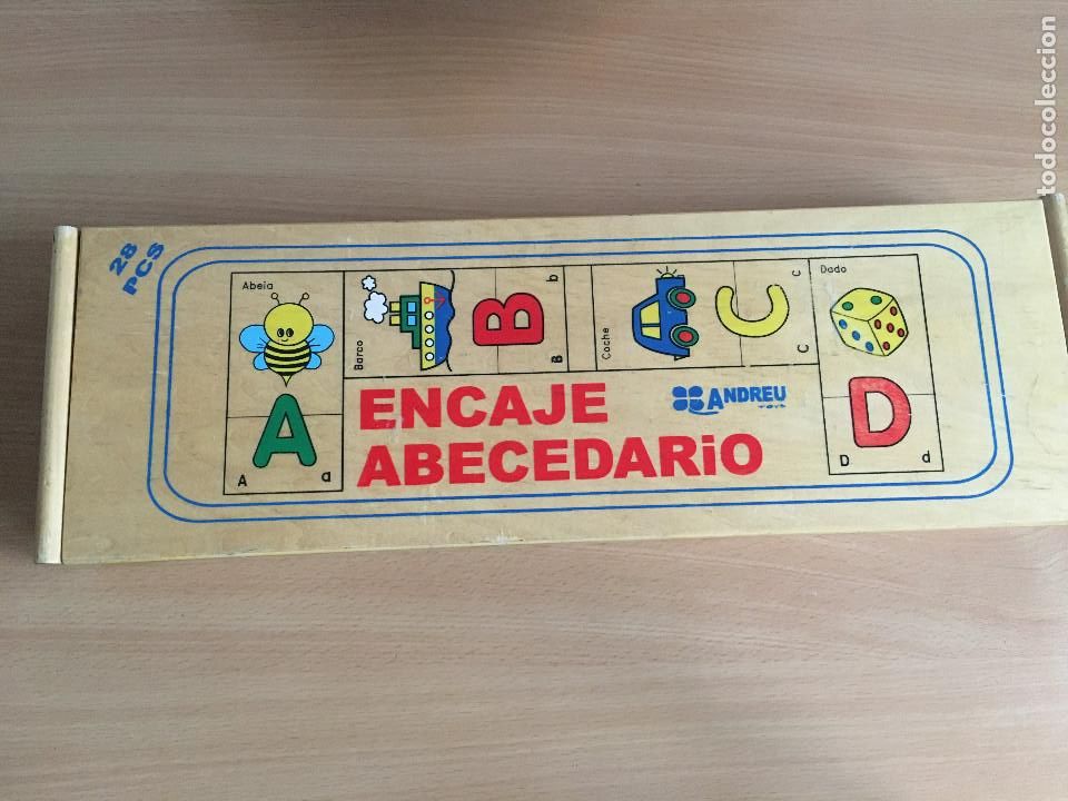 Juegos antiguos: Encaje abecedario de madera - Foto 1