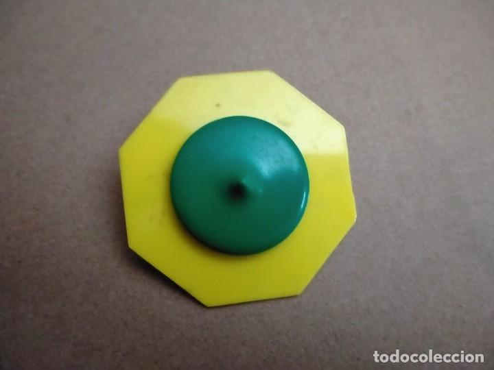 Juegos antiguos: trompo de quinielas-muy raro - Foto 2