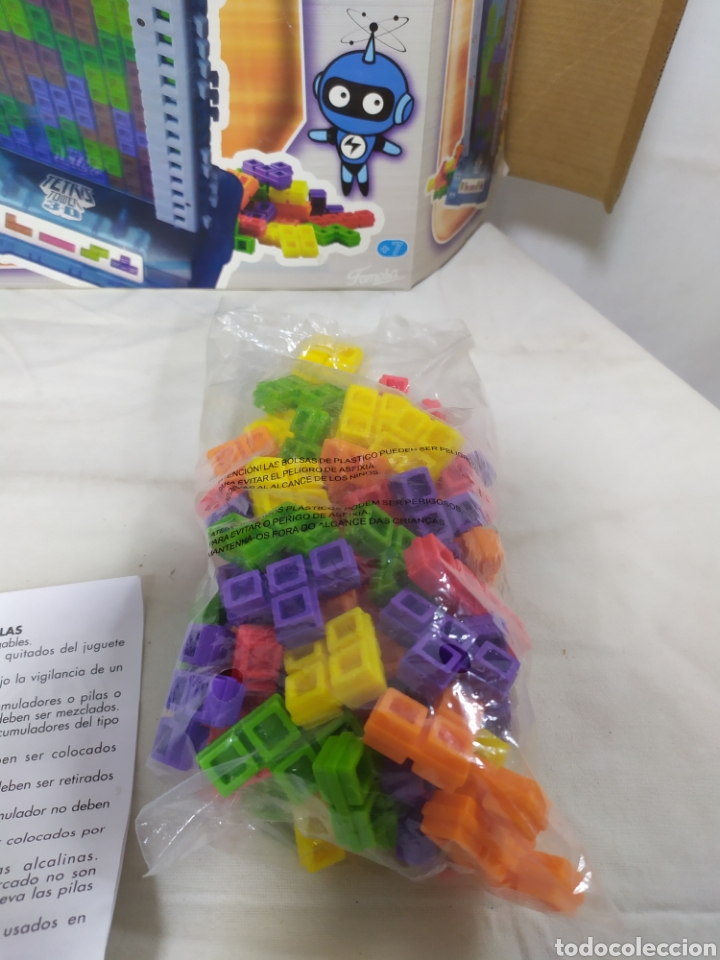 Juegos antiguos: Tetris Tower 3D de Famosa - Foto 4