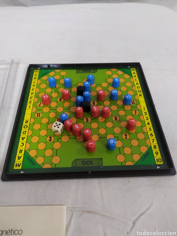 Juegos antiguos: F&uacute;tbol magn&eacute;tico de Rima - Foto 2
