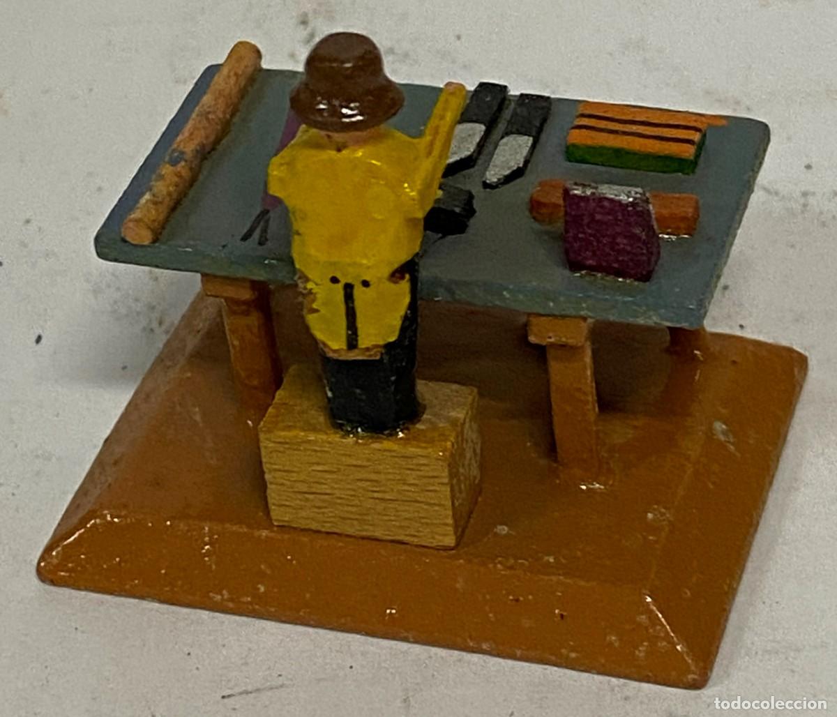 Juegos antiguos: JUGUETE DE MADERA EN MINIATURA, MIDE 4,5 CMS. - Foto 4