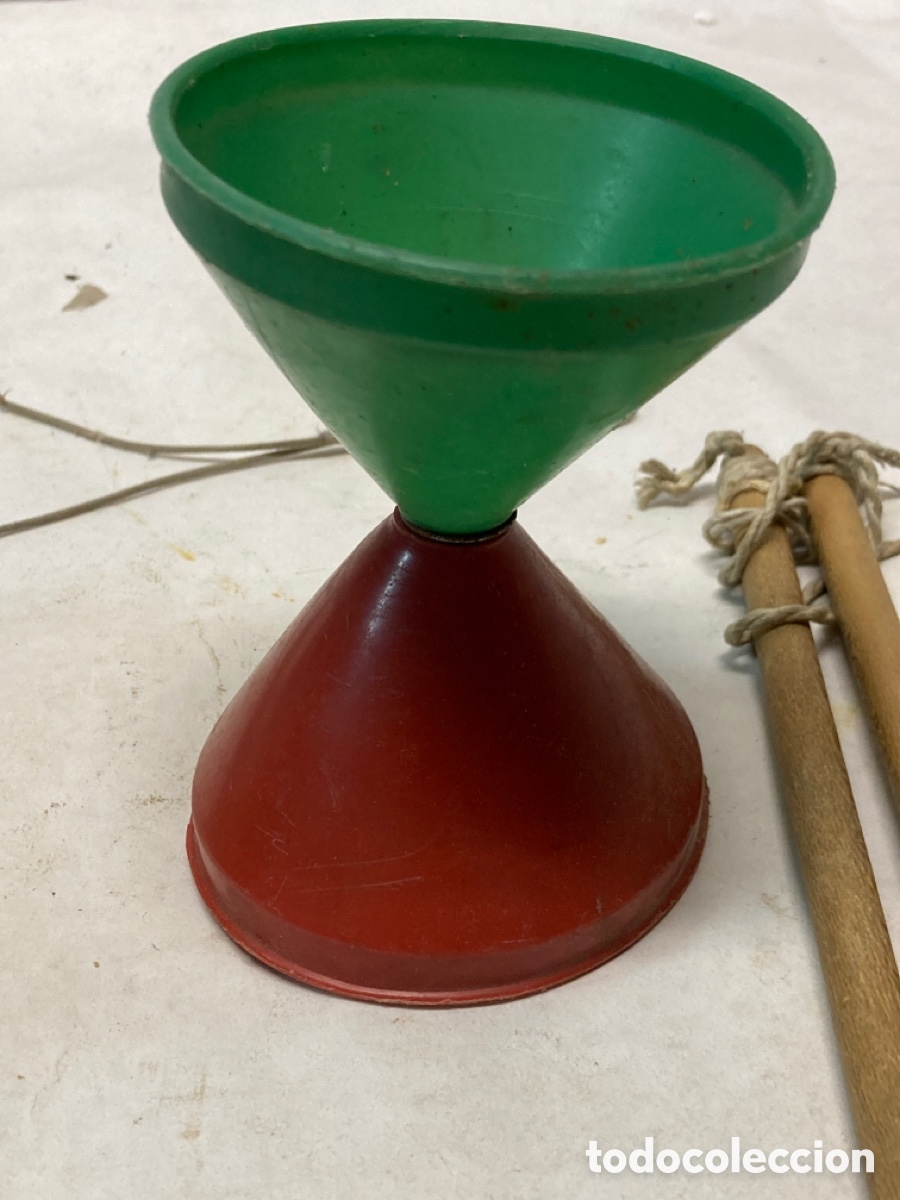 Juegos antiguos: 2 di&aacute;bolos - Foto 2