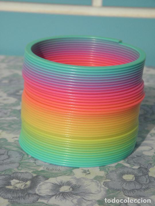 muelle de juguete color arcoiris - Compra venta en todocoleccion