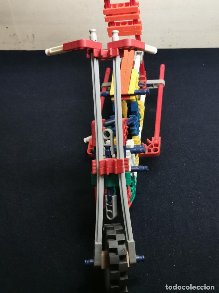 Juegos antiguos: MOTOCICLETA CONSTRUCCI&Oacute;N KNEX - Foto 2