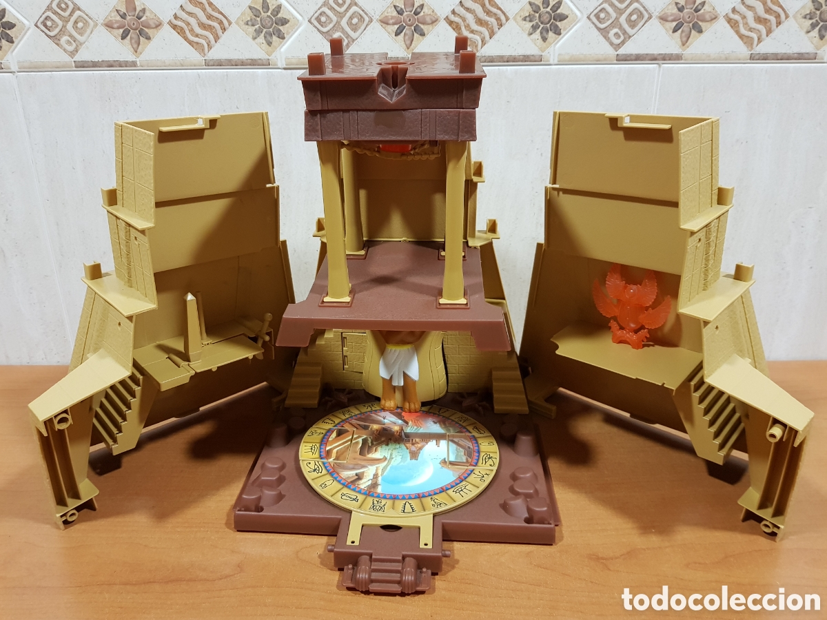 Juegos antiguos: INVIZIMALS TEMPLO DE UBERJACKAL IMC TOYS - Foto 2
