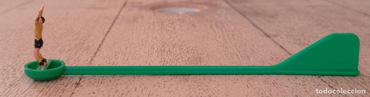 Juegos antiguos: Porter&iacute;a y portero de Subbuteo - Foto 7