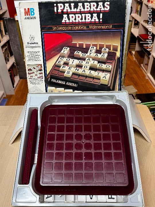 Juegos antiguos: Juego de mesa palabras arriba de MB - Foto 1