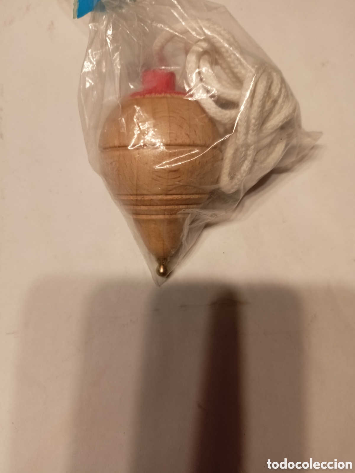 Juegos antiguos: Peonza madera. Nuevo - Foto 3