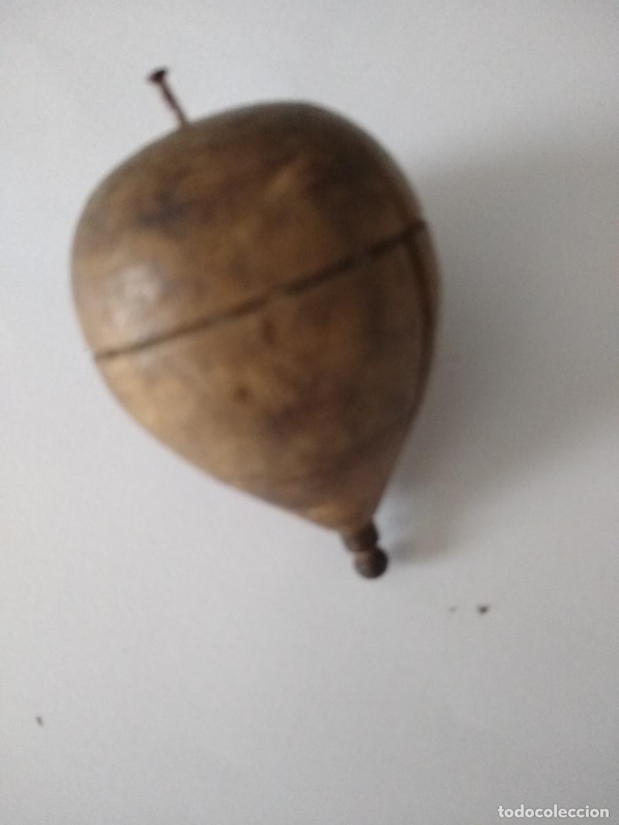 Jeux Anciens: Antiguo trompo peonza madera punta de hierro