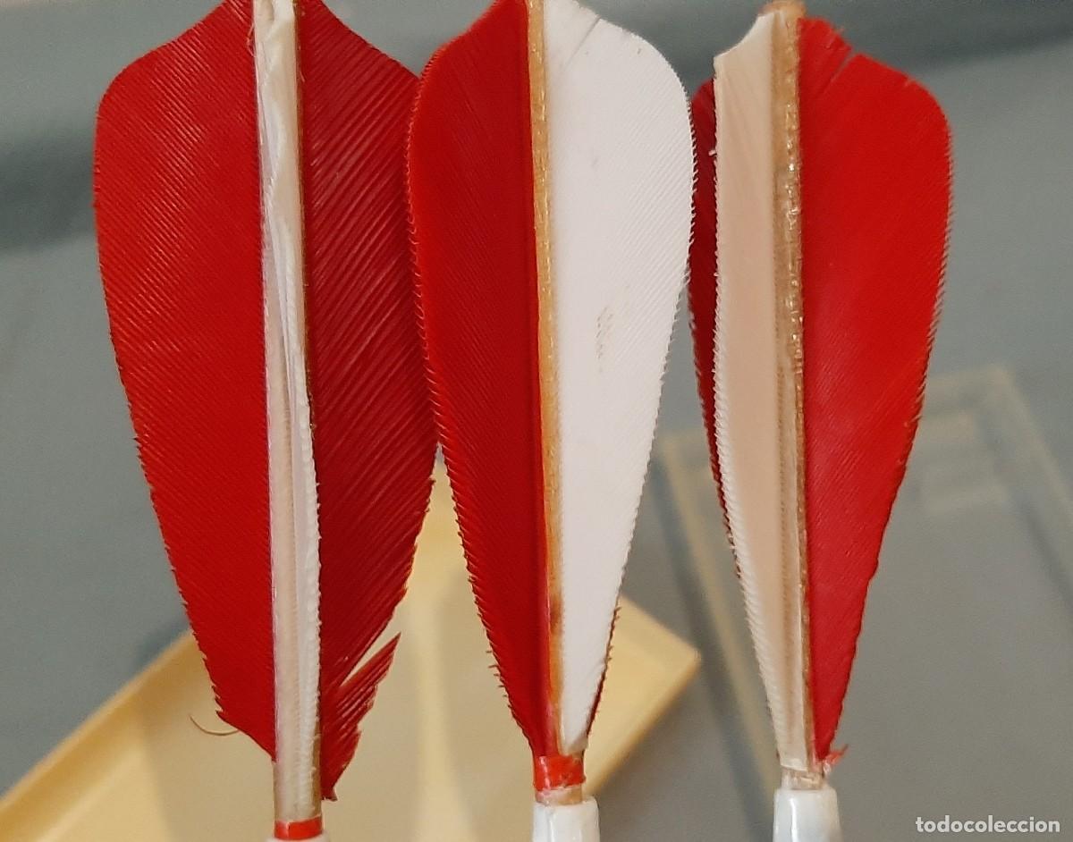 Juegos antiguos: Estuche antiguo de dardos con plumas - Foto 7