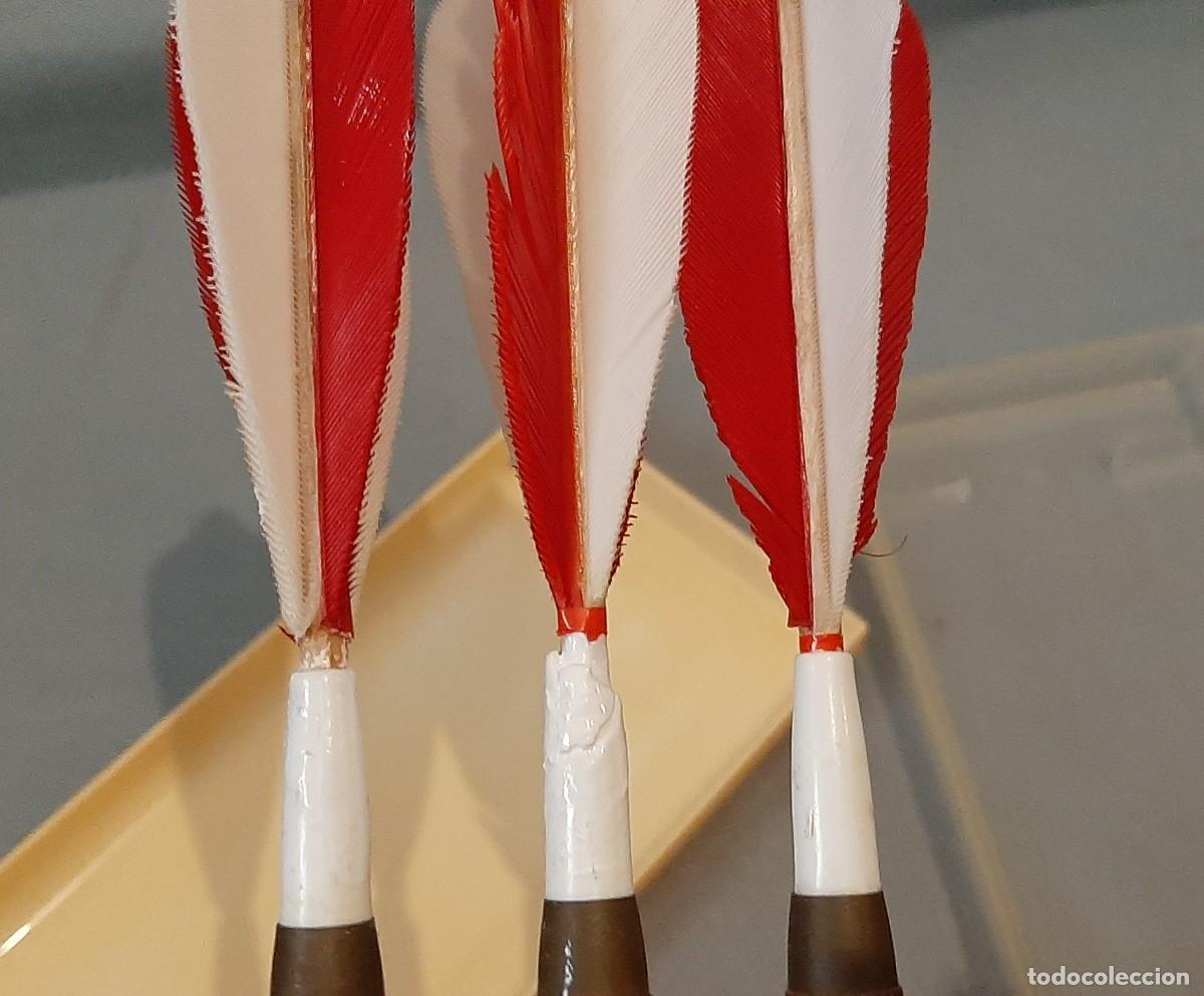 Juegos antiguos: Estuche antiguo de dardos con plumas - Foto 8