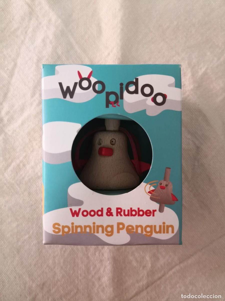 Juegos antiguos: KIPOD WOOD & RUBBER SPINNIG PENGUIN - Foto 1