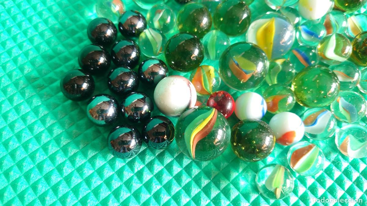Juegos antiguos: LOTE CANICAS DE COLORES - Foto 3