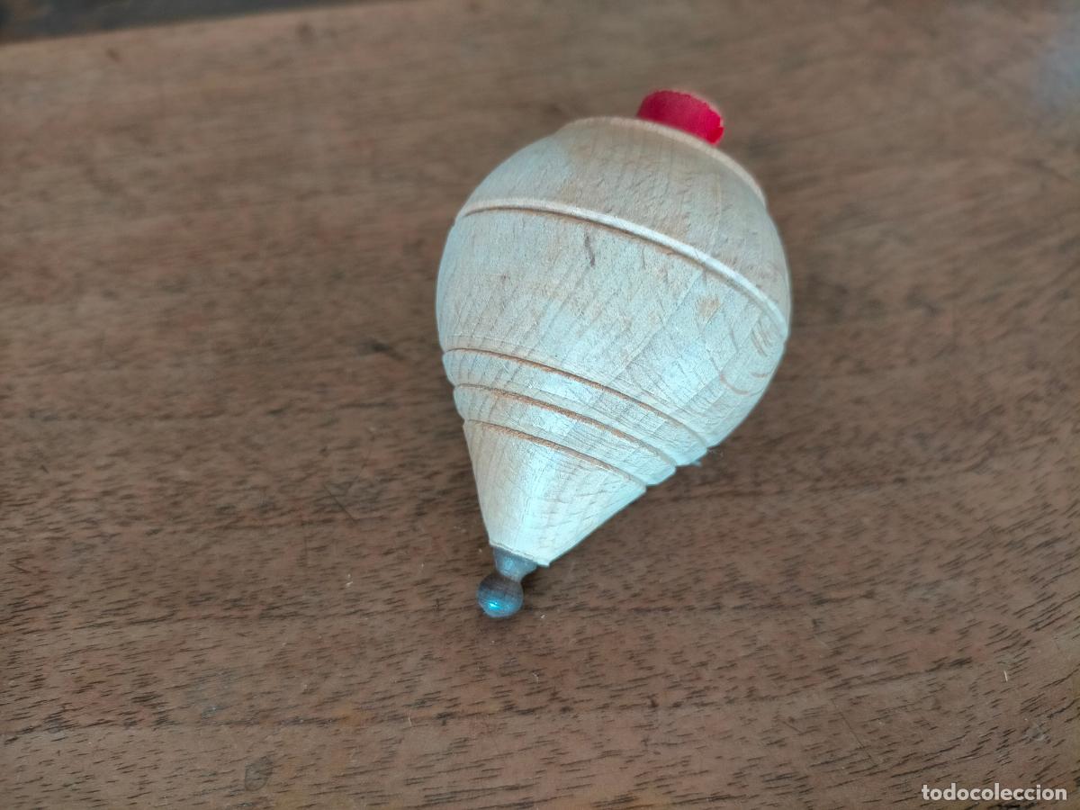 Juegos antiguos: Peonza de madera pintada antigua - Foto 3