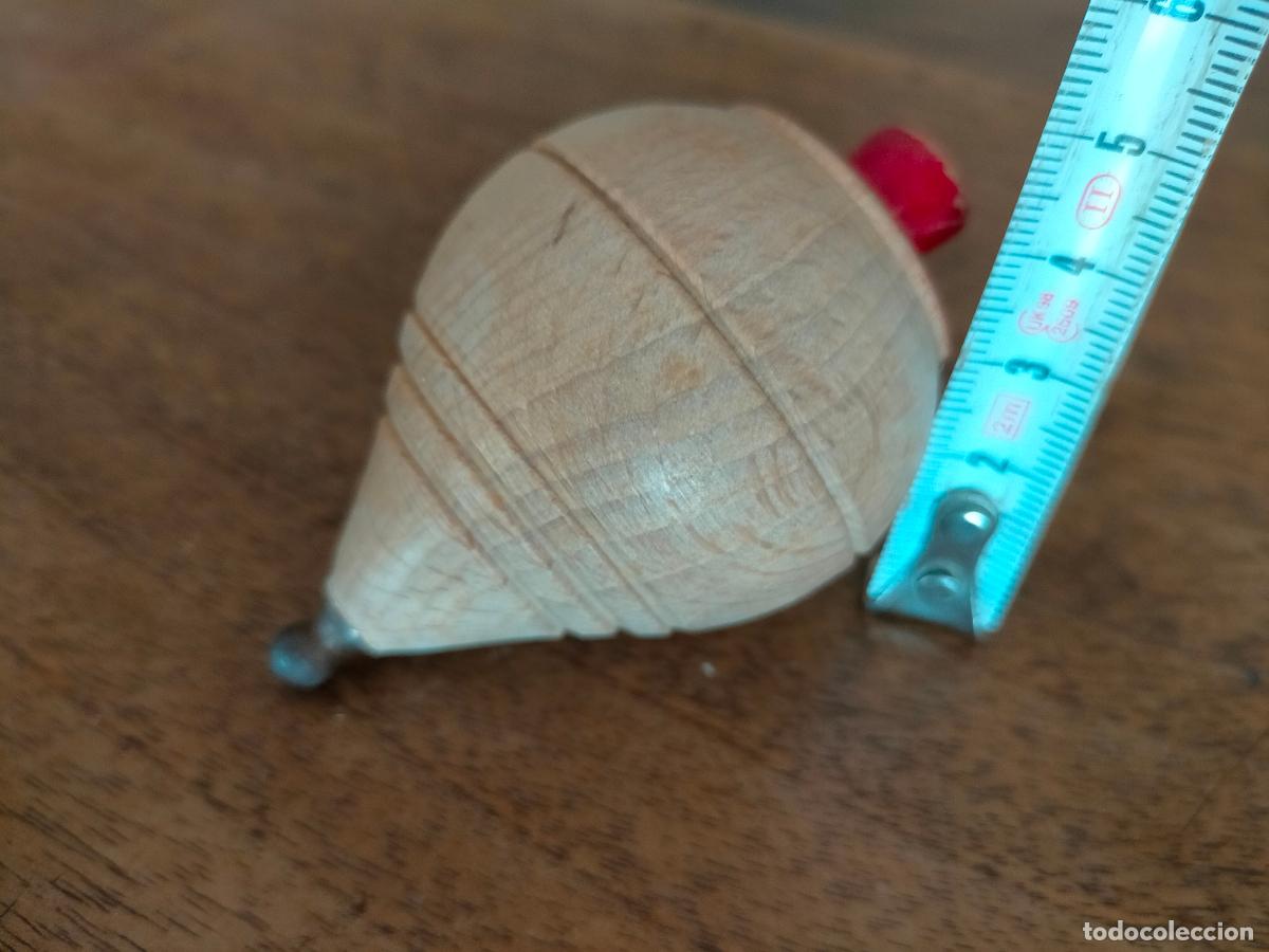 Juegos antiguos: Peonza de madera pintada antigua - Foto 4