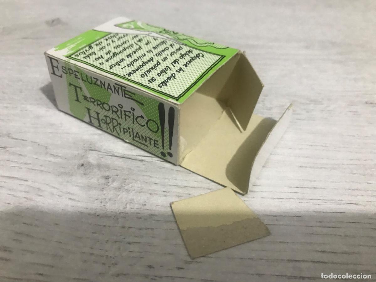 Juegos antiguos: Lote de art&iacute;culos de bromas - Foto 12