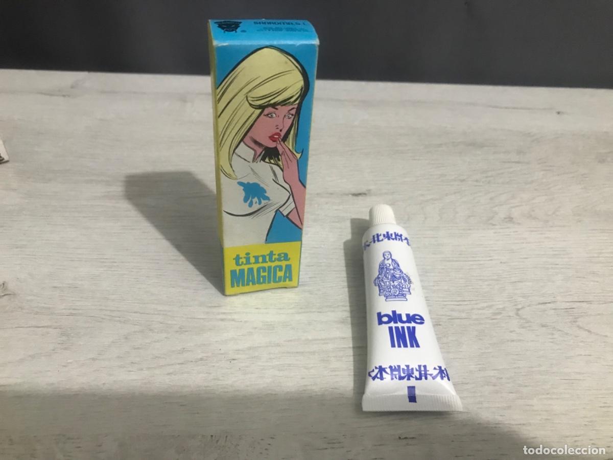 Juegos antiguos: Lote de art&iacute;culos de bromas - Foto 13