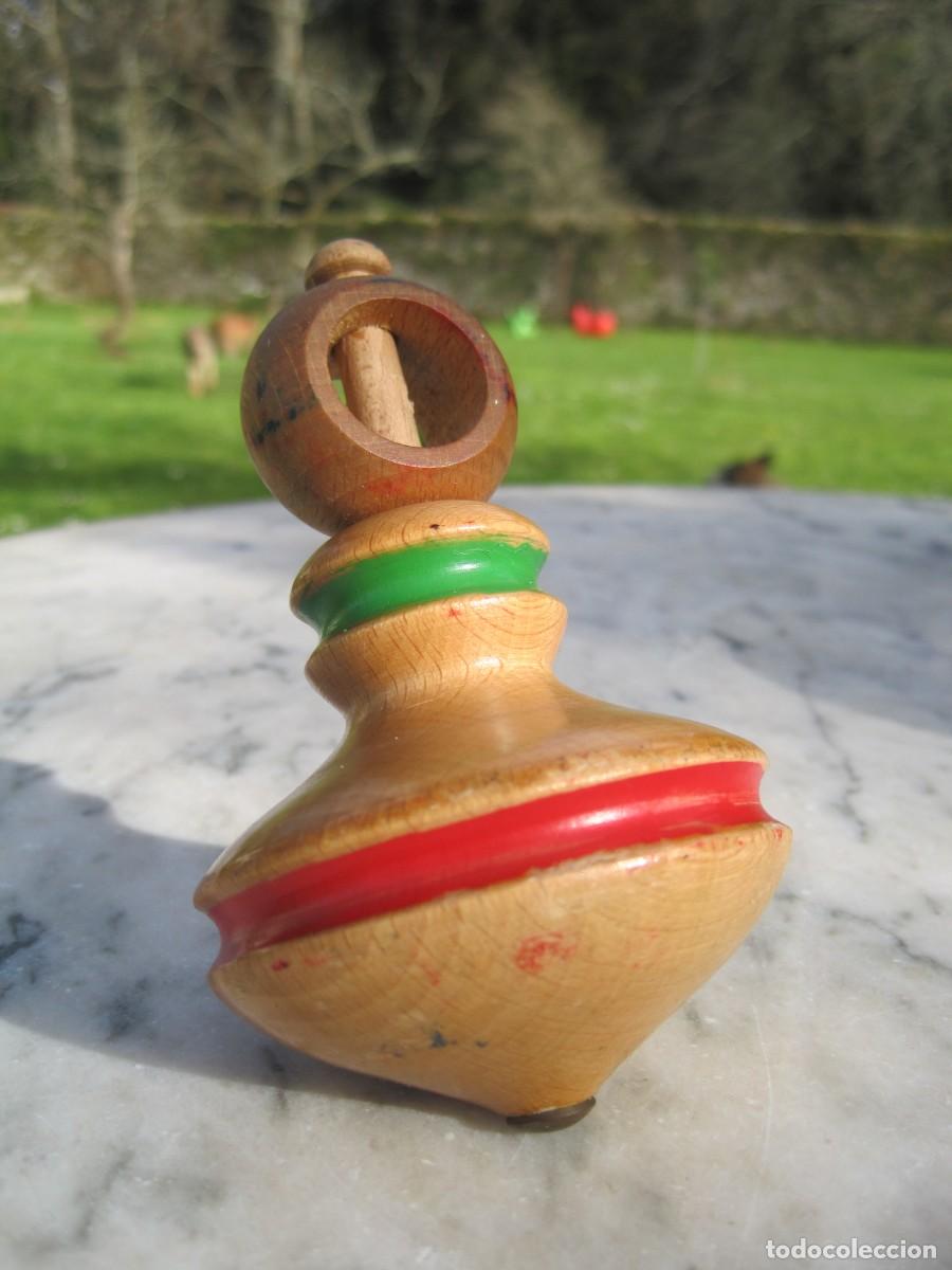Juegos antiguos: PEONZA DE MADERA - TROMPO - Foto 1