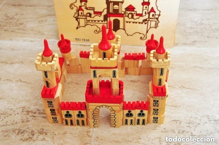 Juegos antiguos: Antiguo castillo para construccion de madera en piezas - Foto 5