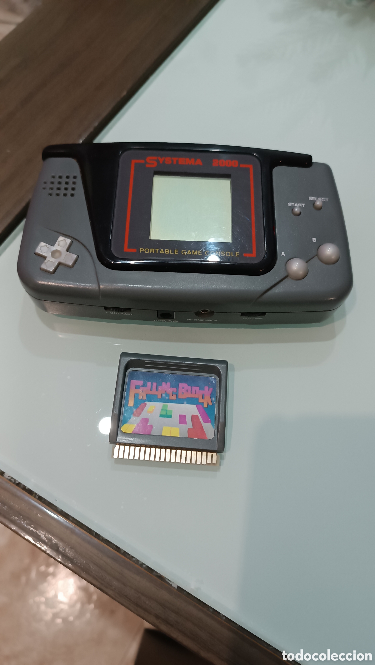 Juegos antiguos: Consola a&ntilde;os 80 port&aacute;til