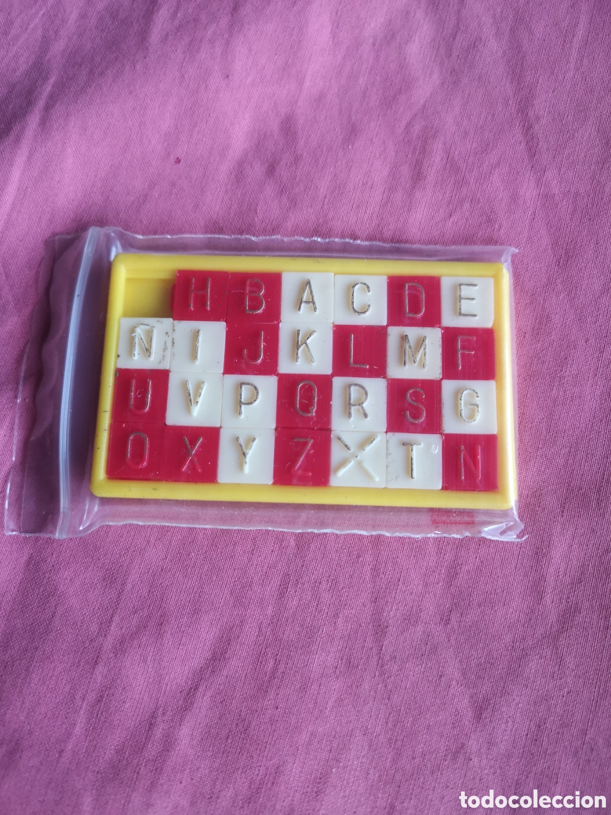 Juegos antiguos: Diablot&iacute;n Vilpa de letras. Amarillo. NUEVO. SIN ABRIR. PERFECTO. Vilpa a&ntilde;os 70.