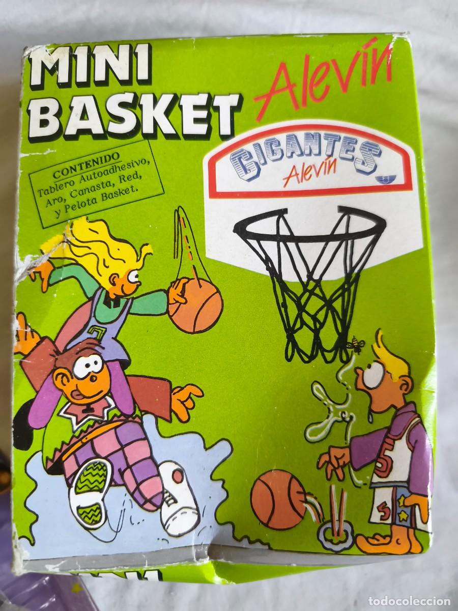 Juegos antiguos: Mini basket alevin nuevo sin abrir a&ntilde;o 80 pero un poco deteriorada la caja