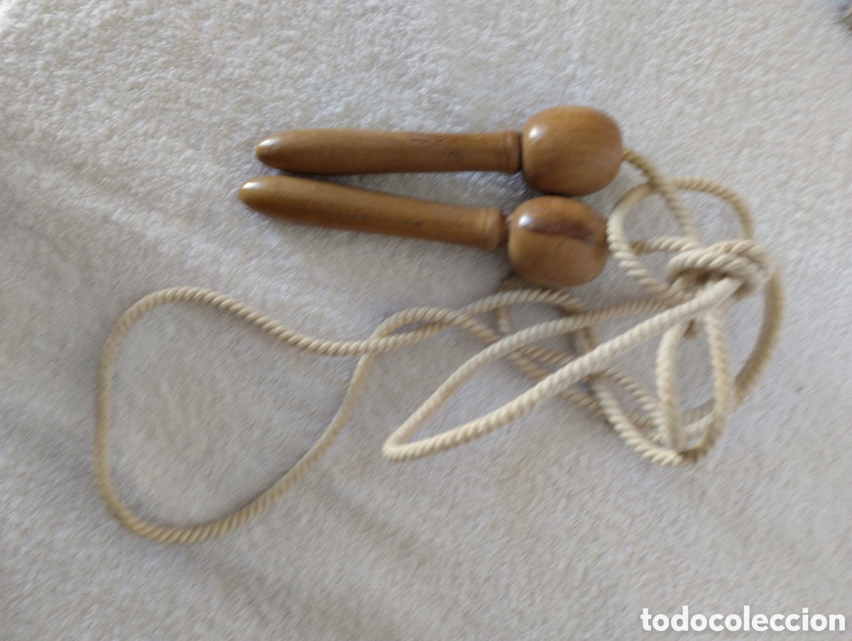 Juegos antiguos: Comba antigua de madera - Foto 2