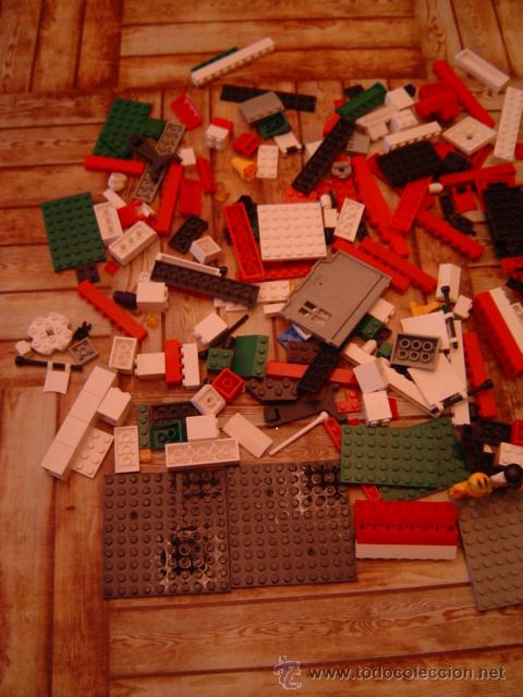 Juegos construcci&oacute;n - LEGO: LOTE DE PIEZAS  Y MU&Ntilde;ECOS - Foto 3