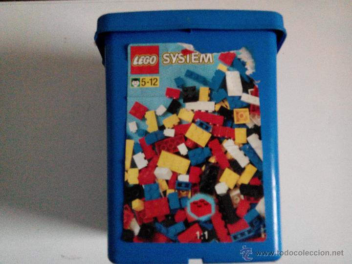 Juegos construcci&oacute;n - LEGO: caja de plastico  llena de lego system - Foto 4