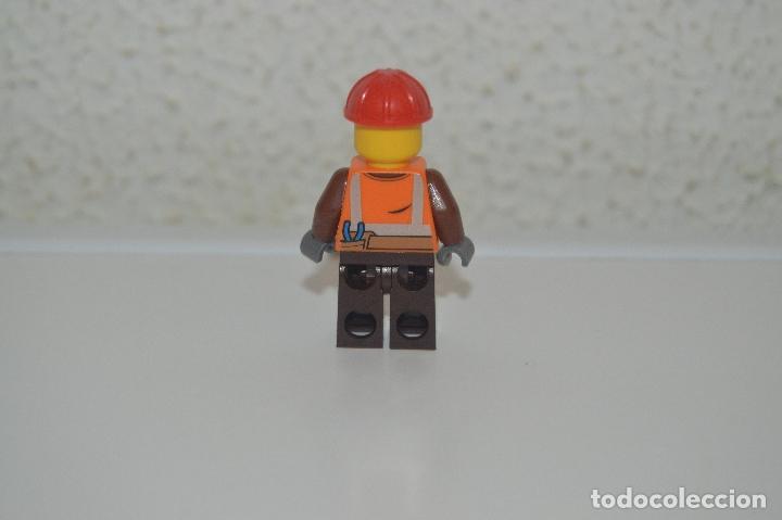 Juegos construcci&oacute;n - LEGO: Mu&ntilde;eco figura lego - Foto 2