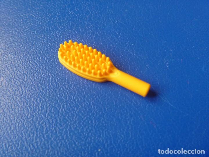 Juegos construcci&oacute;n - LEGO: CEPILLO LEGO PEINE IDEAL COMPLEMENTO - Foto 1