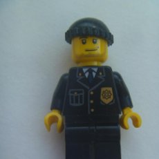 Juegos construcción - Lego: PEQUEÑA FIGURA DE POLICIA DE LEGO