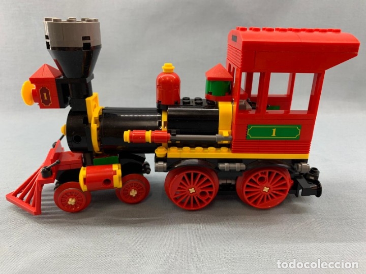 tren toy story lego