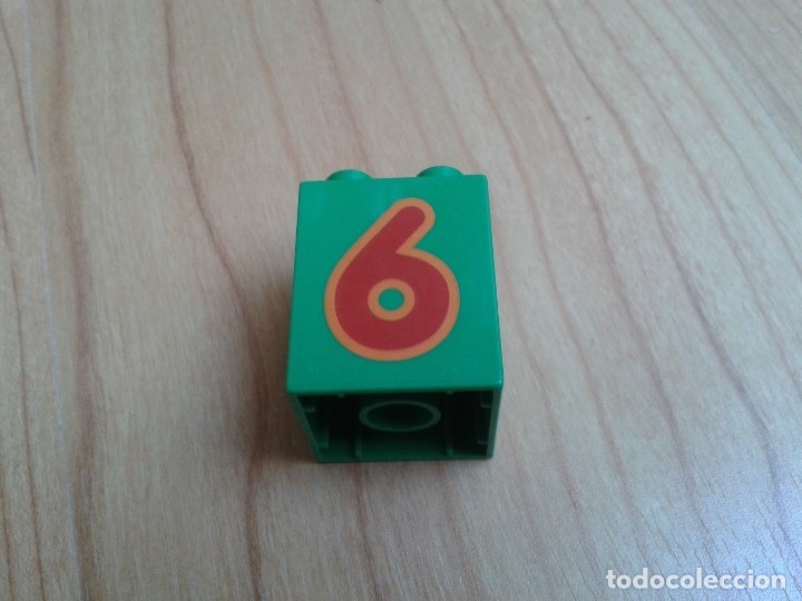Juegos construcci&oacute;n - LEGO: Lego Duplo -- pieza componente -- n&ordm; 6 -- Rectangular -- Verde -- Formas, colores, n&uacute;meros - Foto 1
