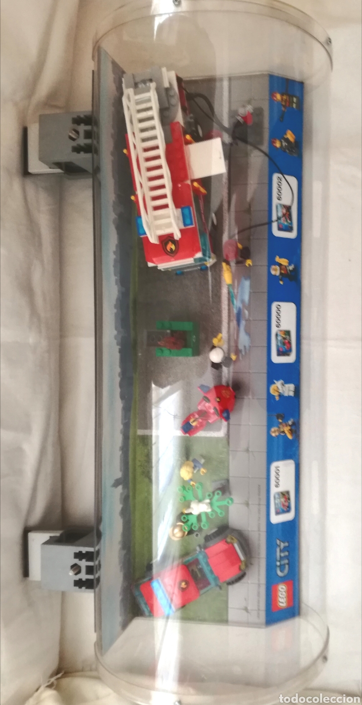 Juegos construcci&oacute;n - LEGO: Expositor Lego City. - Foto 2