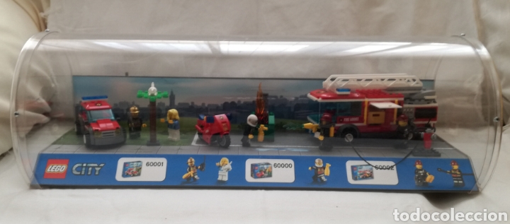Juegos construcci&oacute;n - LEGO: Expositor Lego City. - Foto 3