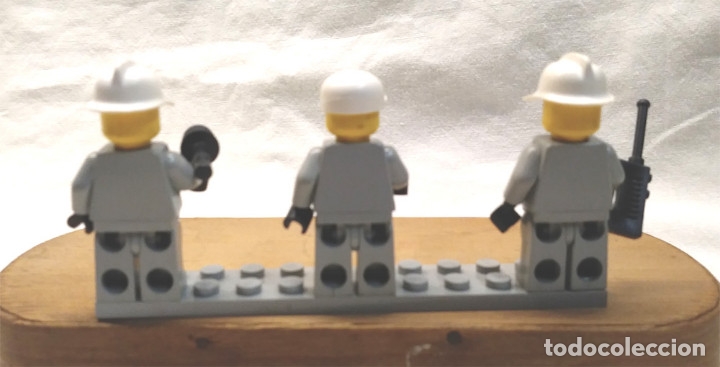 Juegos construcci&oacute;n - LEGO: 3 Figuras Obras de Lego - Foto 2