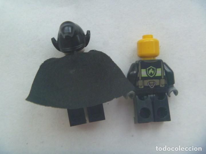Juegos construcci&oacute;n - LEGO: LOTE DE 2 MINI FIGURAS DE LEGO - Foto 2
