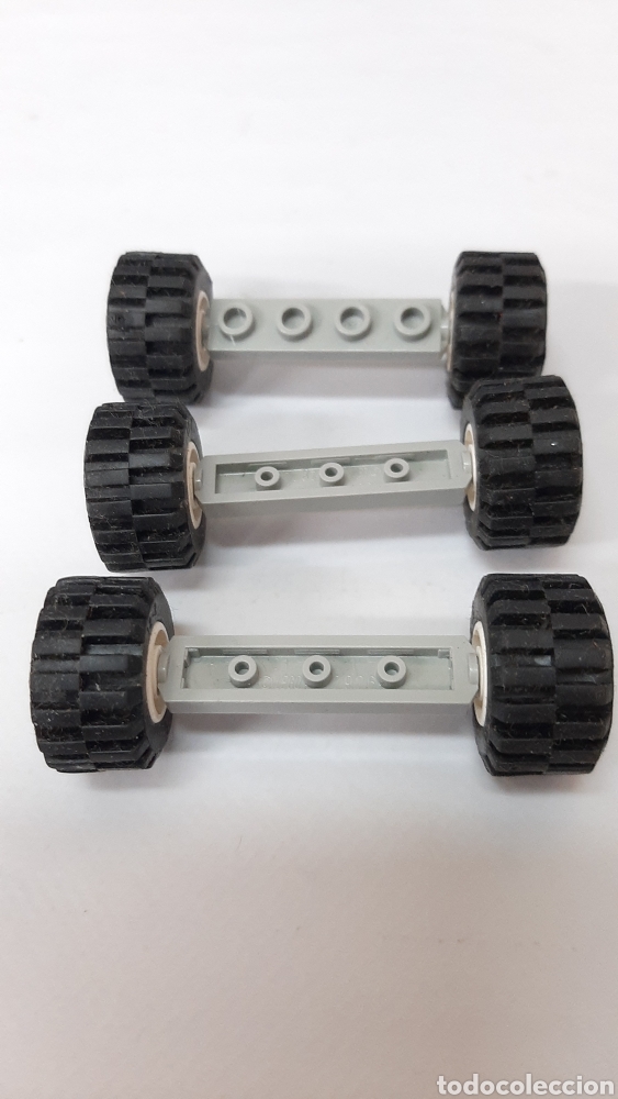 Juegos construcci&oacute;n - LEGO: Lego ruedas 6015 y ejes 2926 - Foto 1