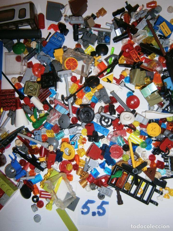 Juegos construcci&oacute;n - LEGO: GRAN LOTE DE LEGO CON MUCHOS COMPLEMENTOS Y PIEZAS DIVERSAS - Foto 2