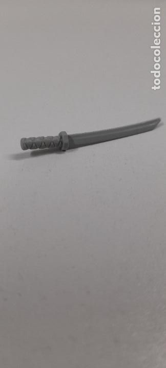Juegos construcci&oacute;n - LEGO: ESPADA . ARMA - COMPLEMENTO LEGO . ORIGINAL ANTIGUO - Foto 1