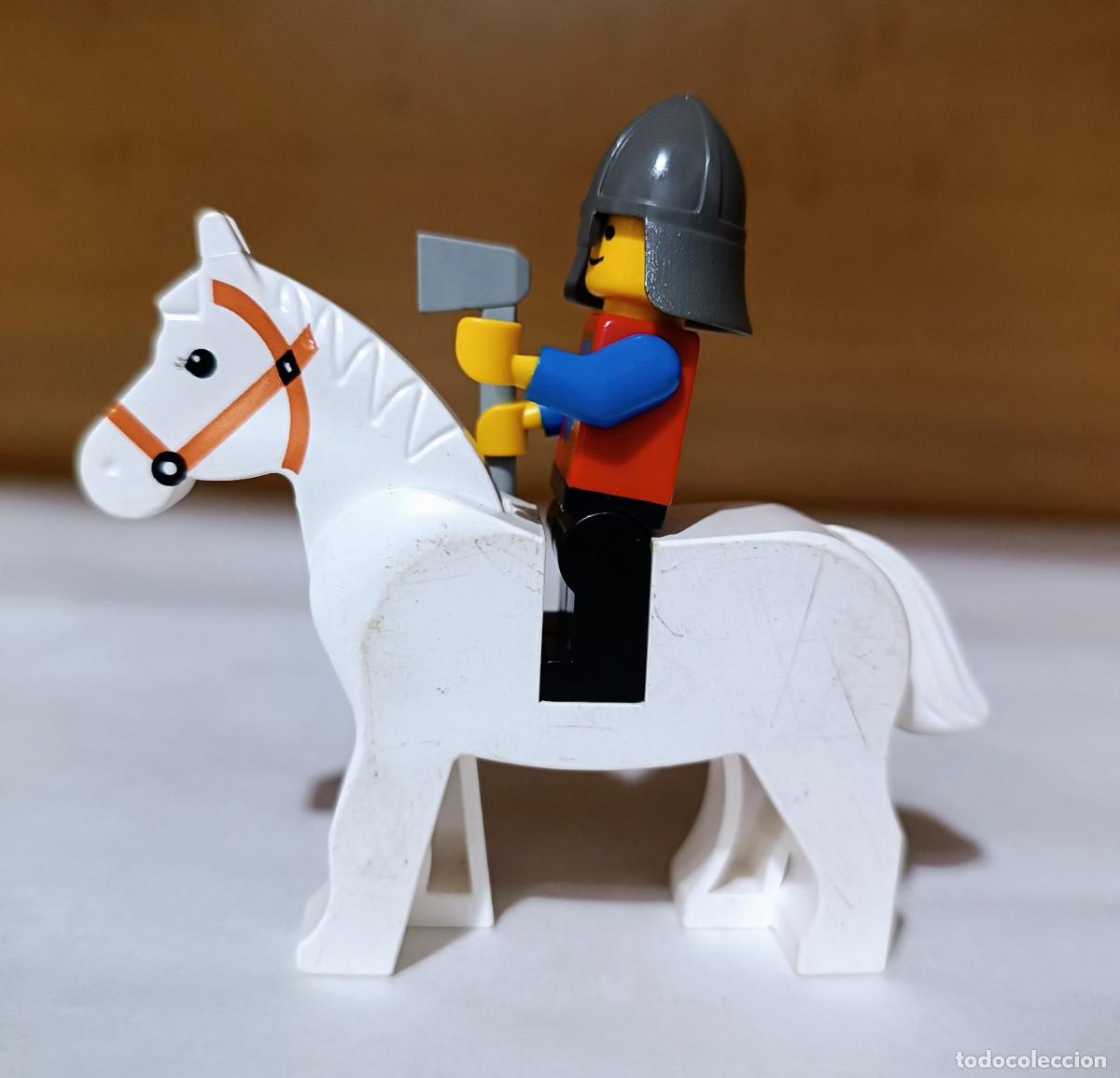 Juegos construcci&oacute;n - LEGO: Mini mu&ntilde;eco lego con caballo - Foto 1